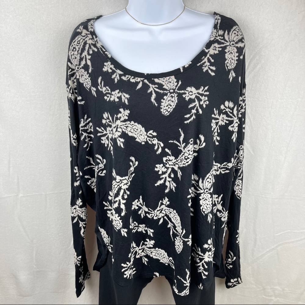 Old Navy Black Floral Blouse
